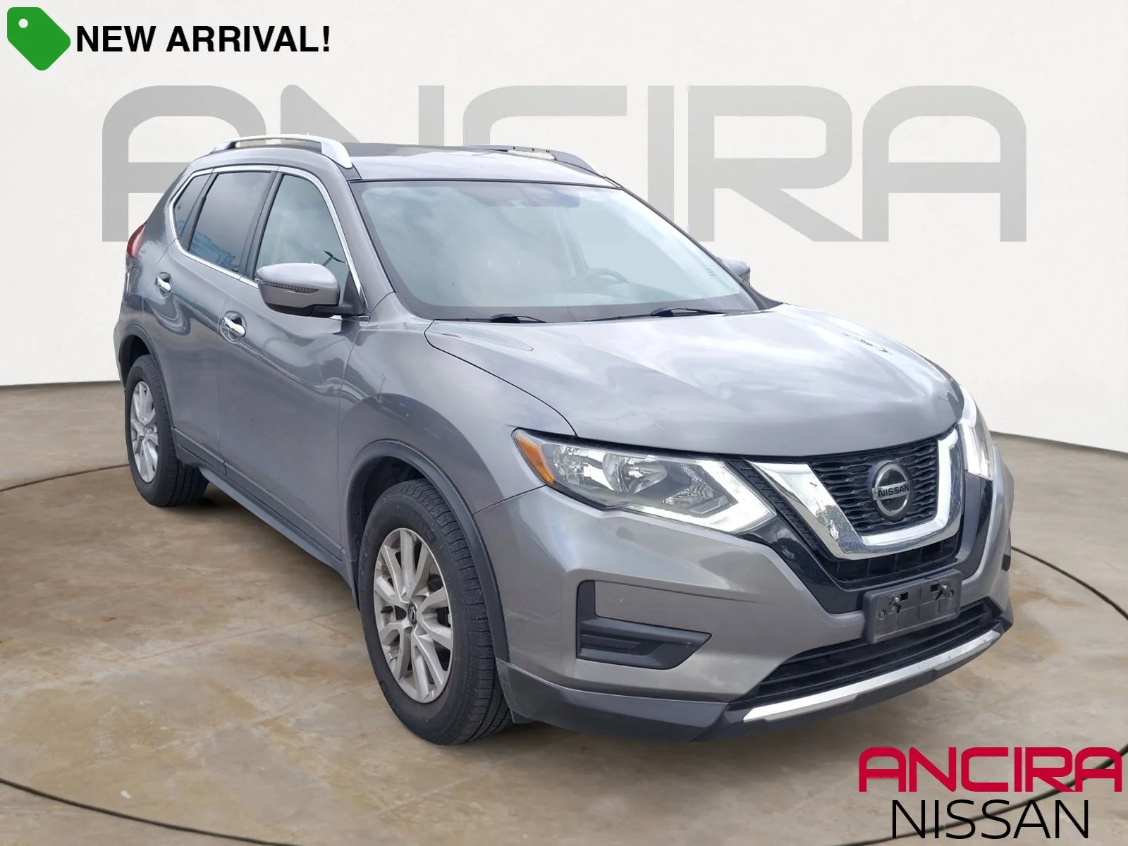 2018 Nissan Rogue SV FWD's photo