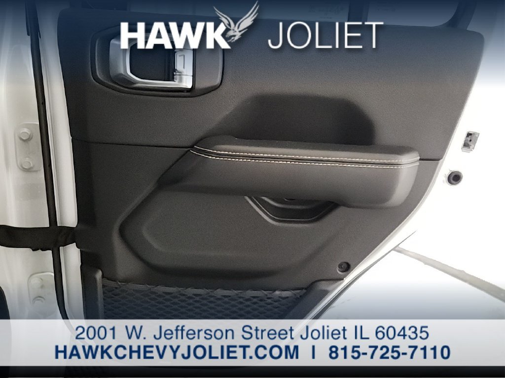 Used 2024 White Jeep Sahara image 24