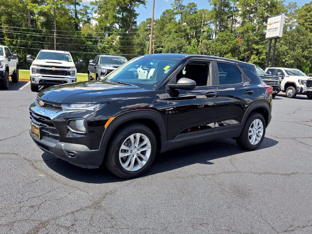 Used 2022 Mosaic Black Metallic Chevrolet LS image 3
