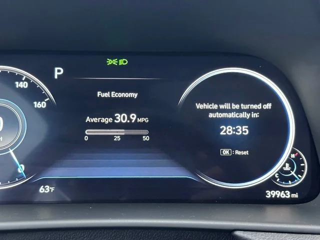 Used 2022 Gray Hyundai SEL Plus image 13