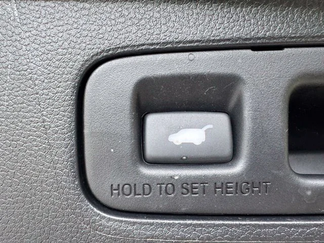 Used 2024  Honda EX-L image 8