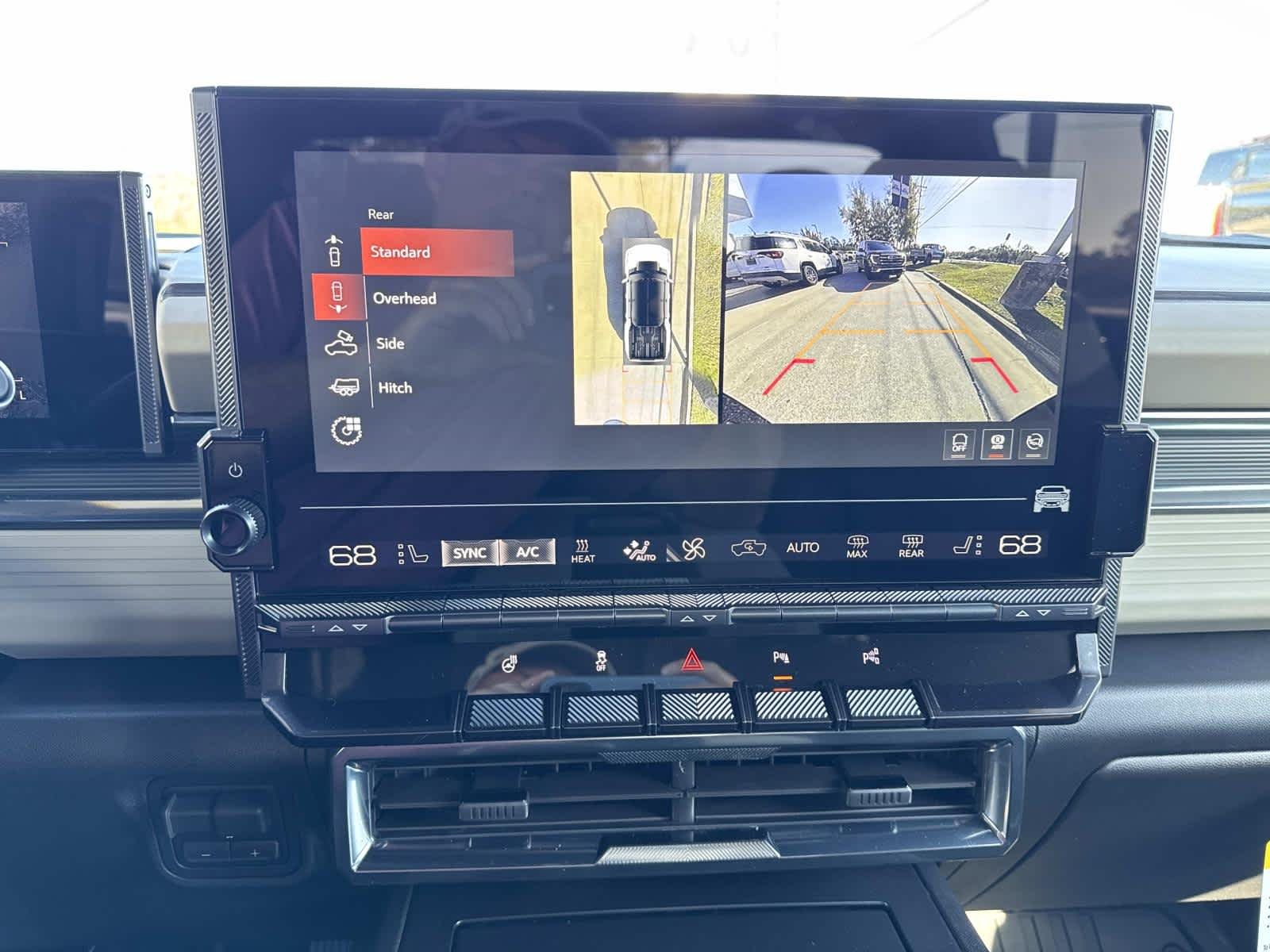 2026 GMC HUMMER EV 2X - Photo 17