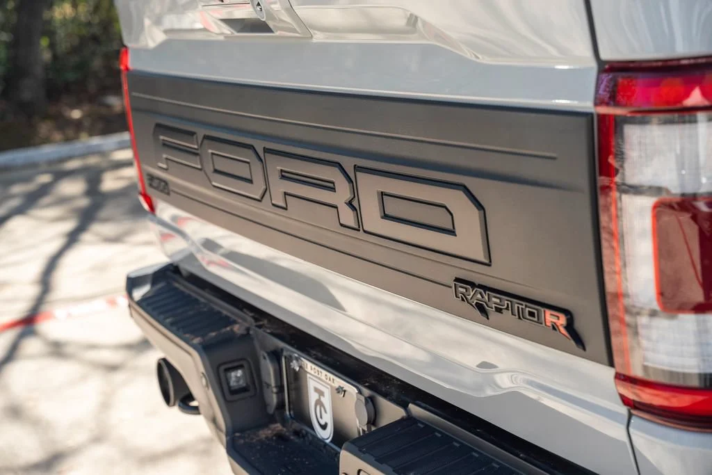 Used 2023 Gray Ford Raptor image 44