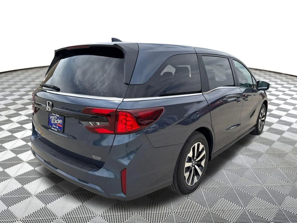 New 2026 Smoke Blue Pearl Honda EX-L image 5