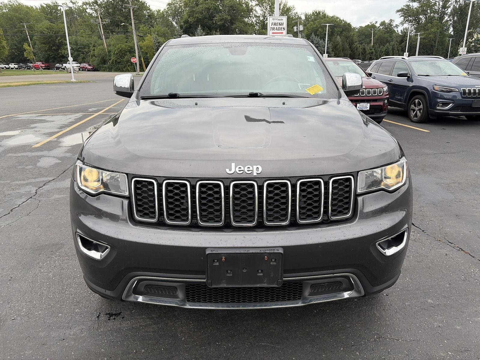 Used 2021 Granite Crystal Metallic Clearcoat Jeep Limited image 2