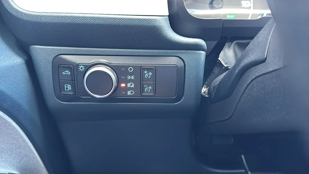 Certified Used 2022 Blue Ford XLT image 18