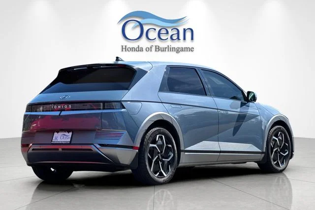 Used 2024 Lucid Blue Hyundai Limited image 4