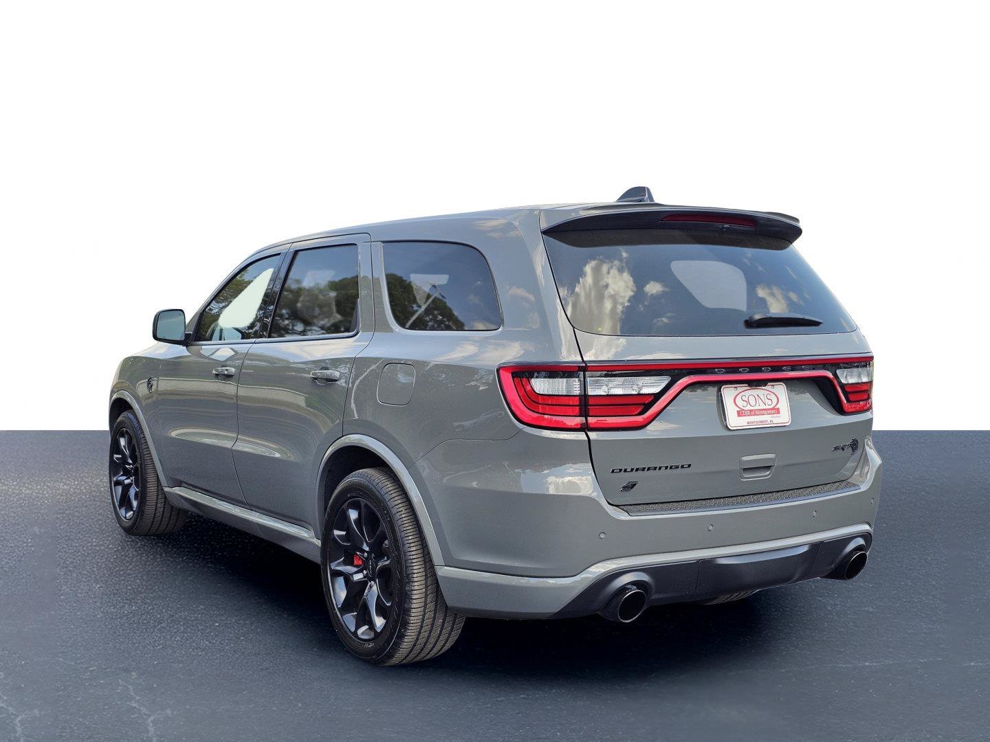Used 2023 Destroyer Gray Clearcoat Dodge SRT Hellcat Premium image 13