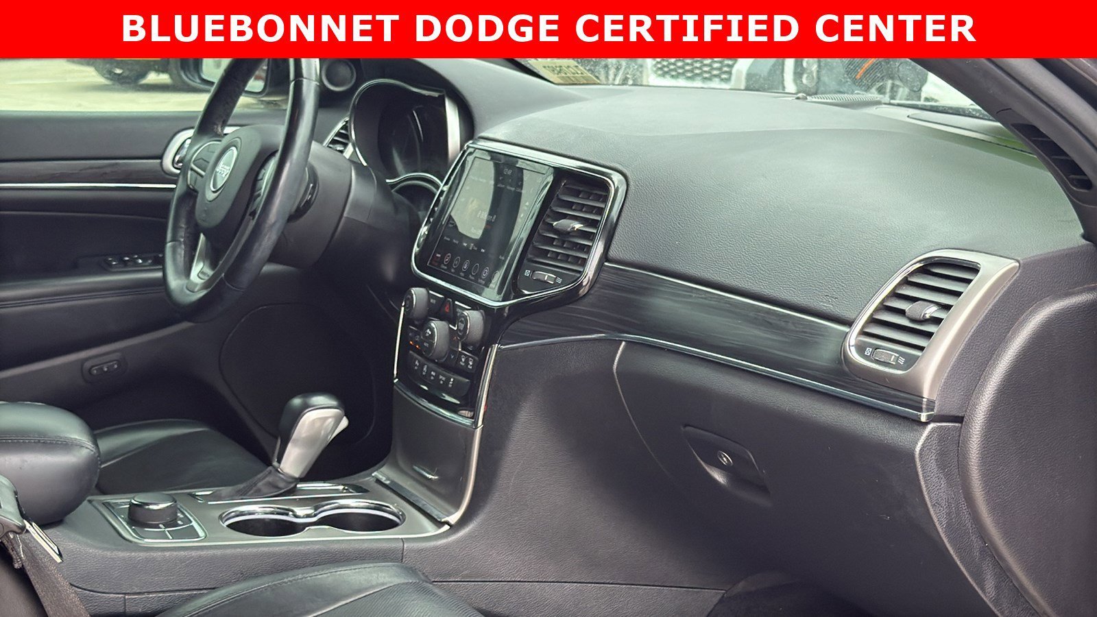 Used 2020 Granite Crystal Metallic Clearcoat Jeep Limited image 30