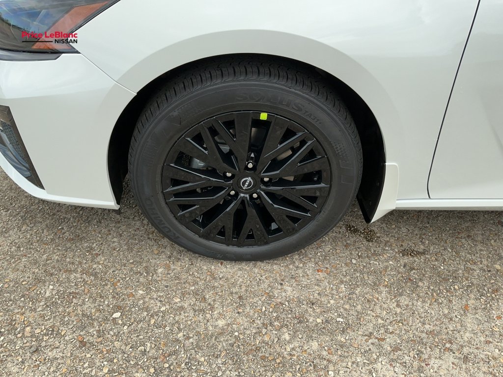 New 2026 Pearl White TriCoat Nissan SV Special Edition image 8