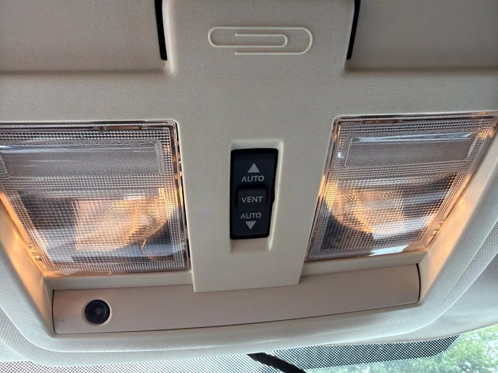 Used 2012 White Jeep Limited image 22