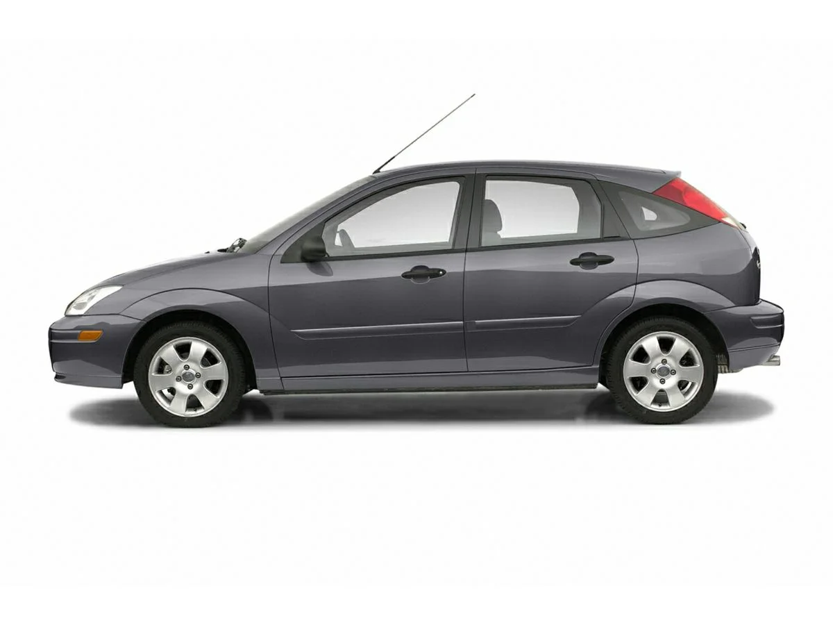 2002 Ford Focus ZX5's photo
