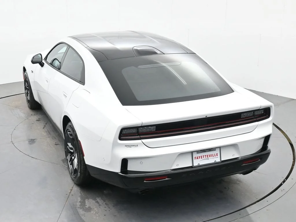 New 2026 White Knuckle Exterior Paint Dodge R/T image 30