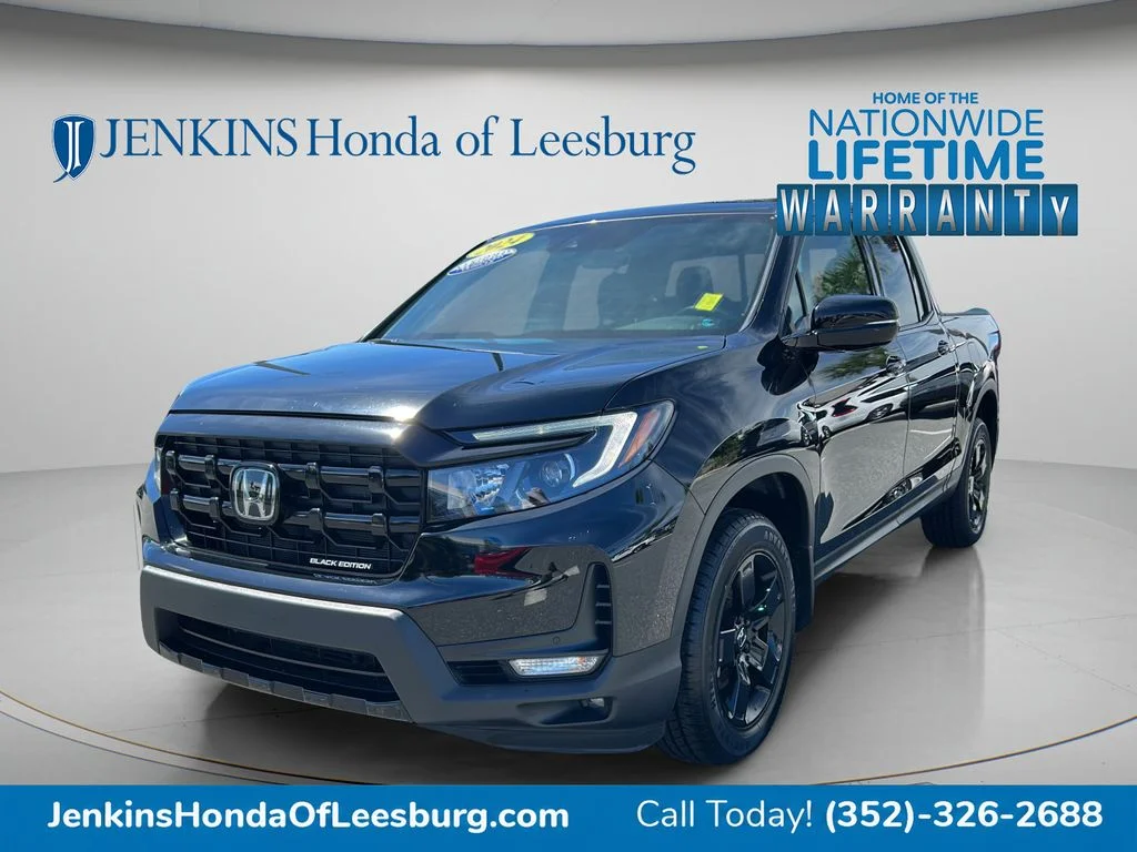 Certified Used 2024 Black Honda Black Edition image 7