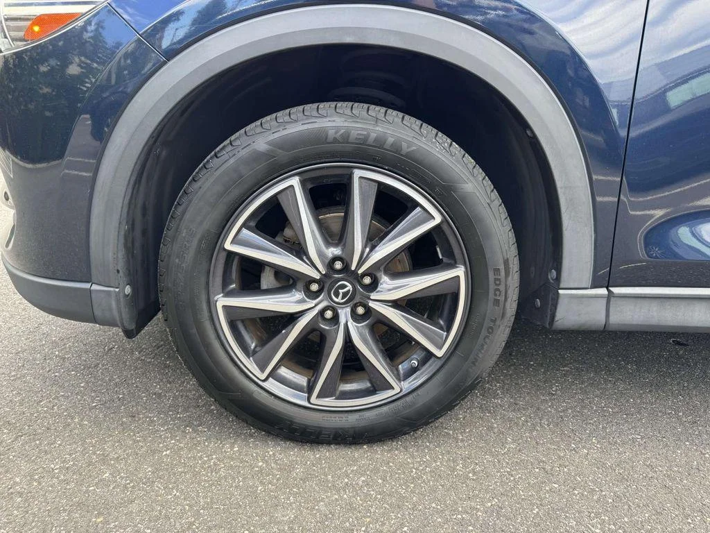 Used 2018 Deep Crystal Blue Mica Mazda Grand Touring image 10