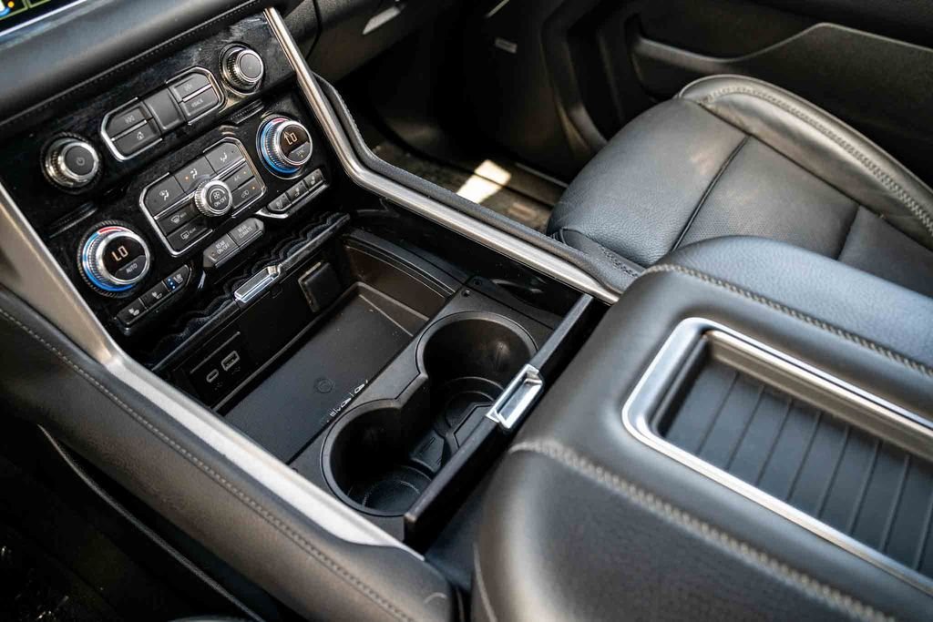 Used 2024 Black GMC Denali image 21