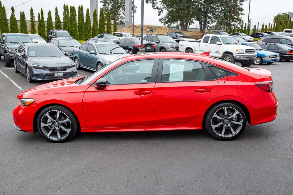 Certified Used 2026 Rallye Red Honda 2WD Sport Touring Hybrid image 8