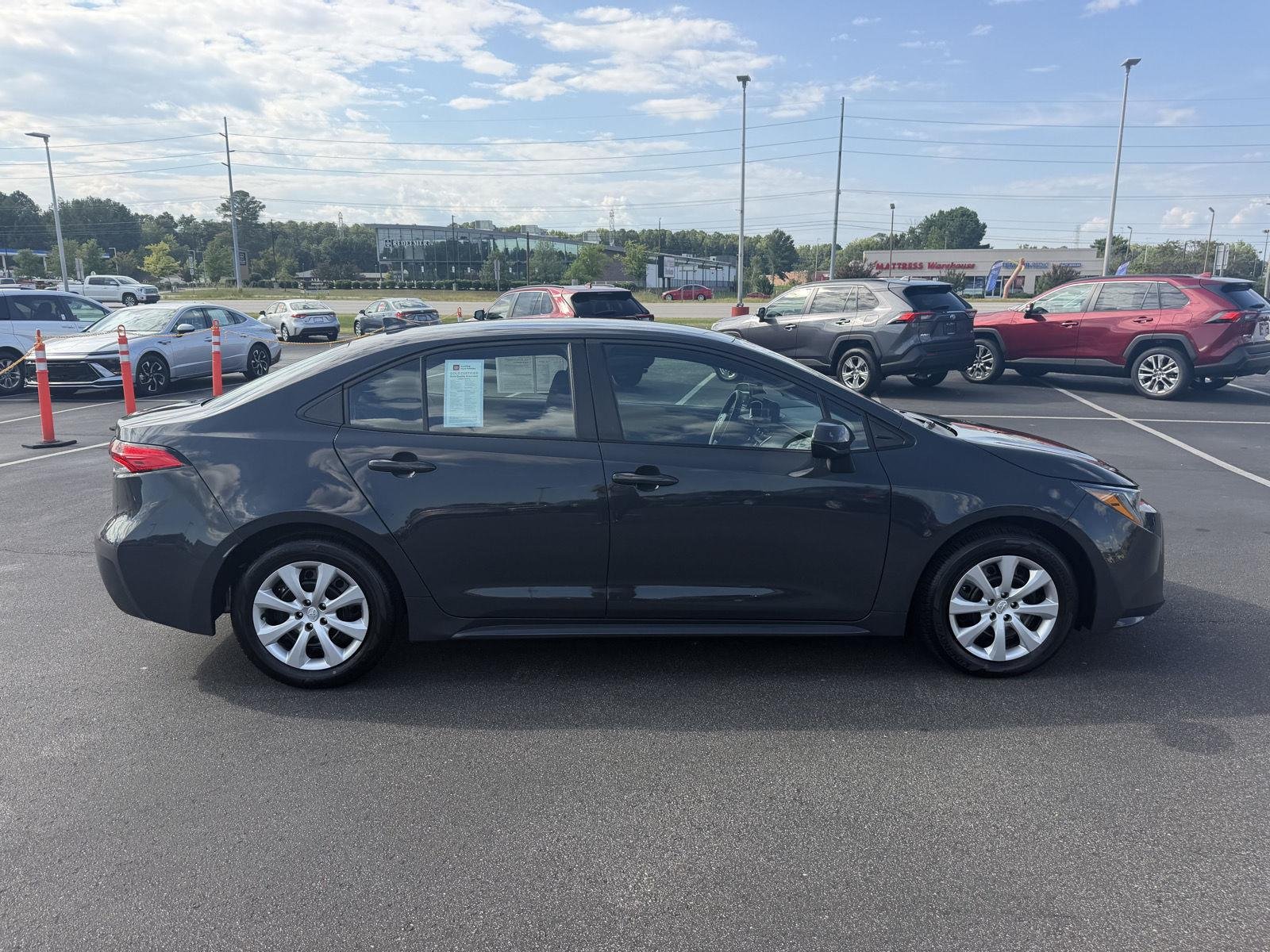 Used 2026 Underground Toyota LE image 4