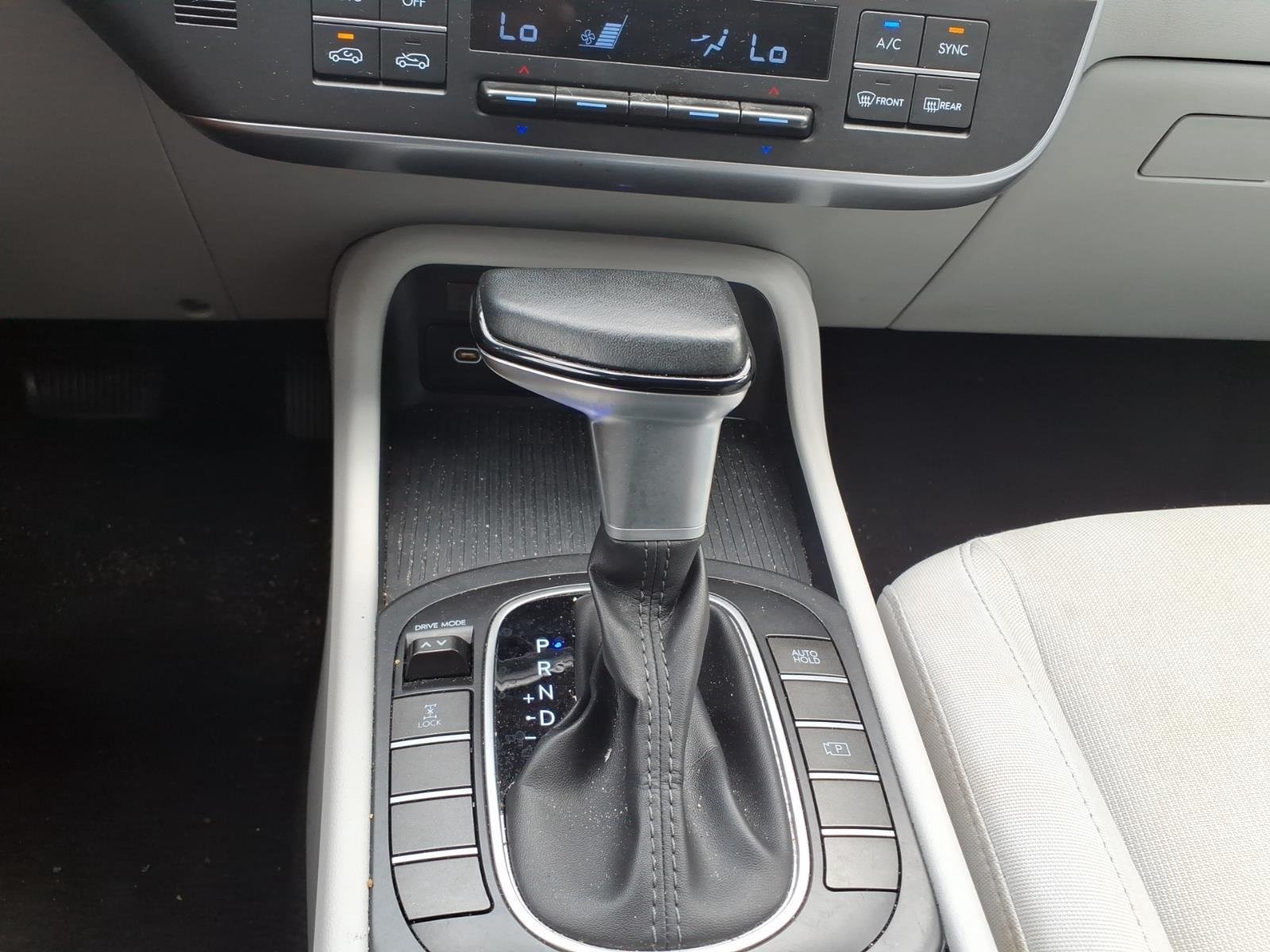 2024 Hyundai Kona SEL - Photo 27