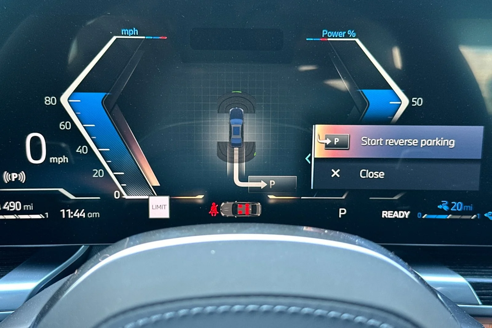 2026 BMW 7 Series 750e - Photo 23