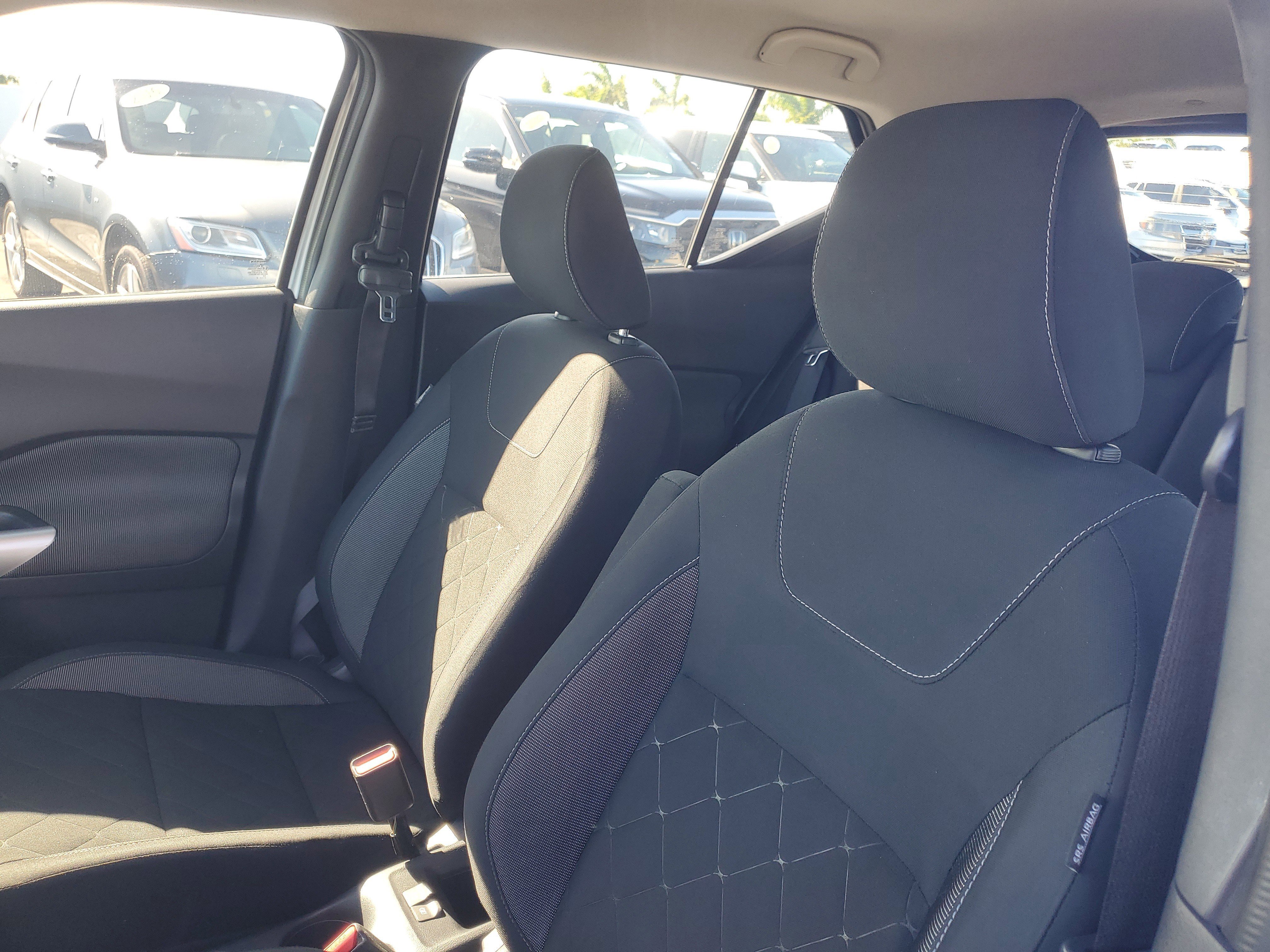 Used 2020 Brilliant Silver Metallic Nissan SV image 16