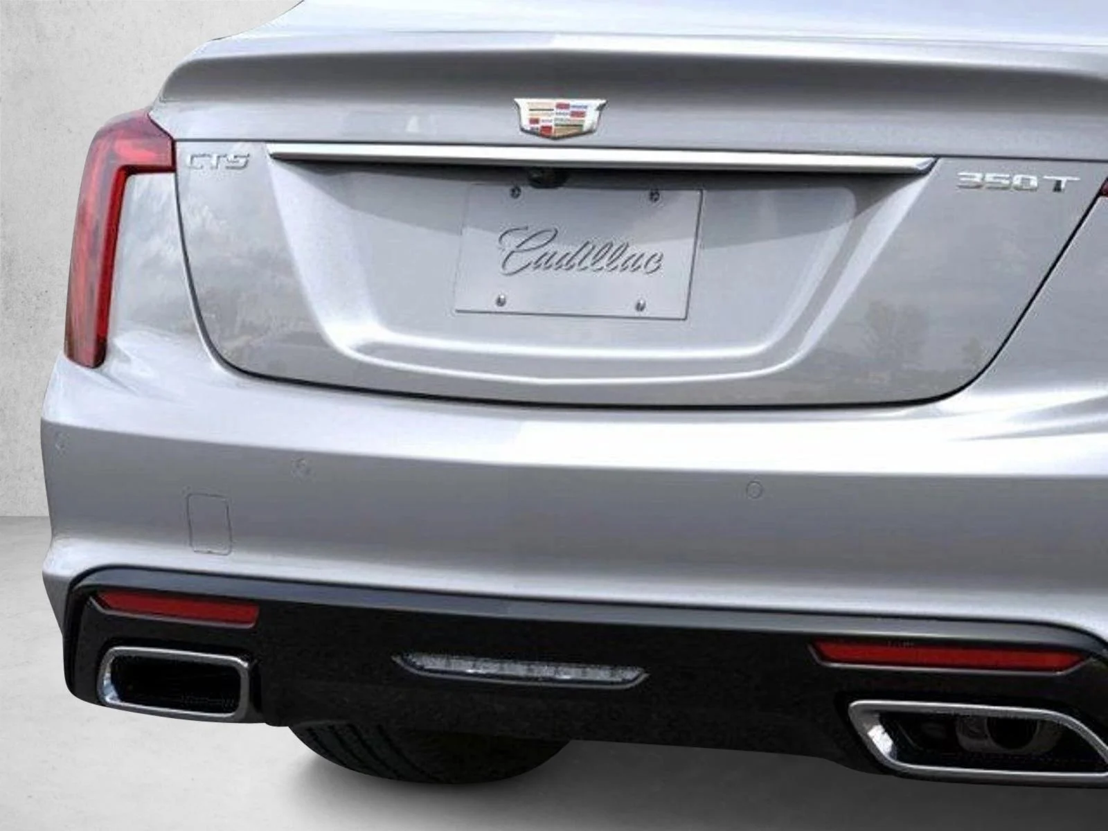 Used 2025 Argent Silver Metallic Cadillac Premium Luxury image 14