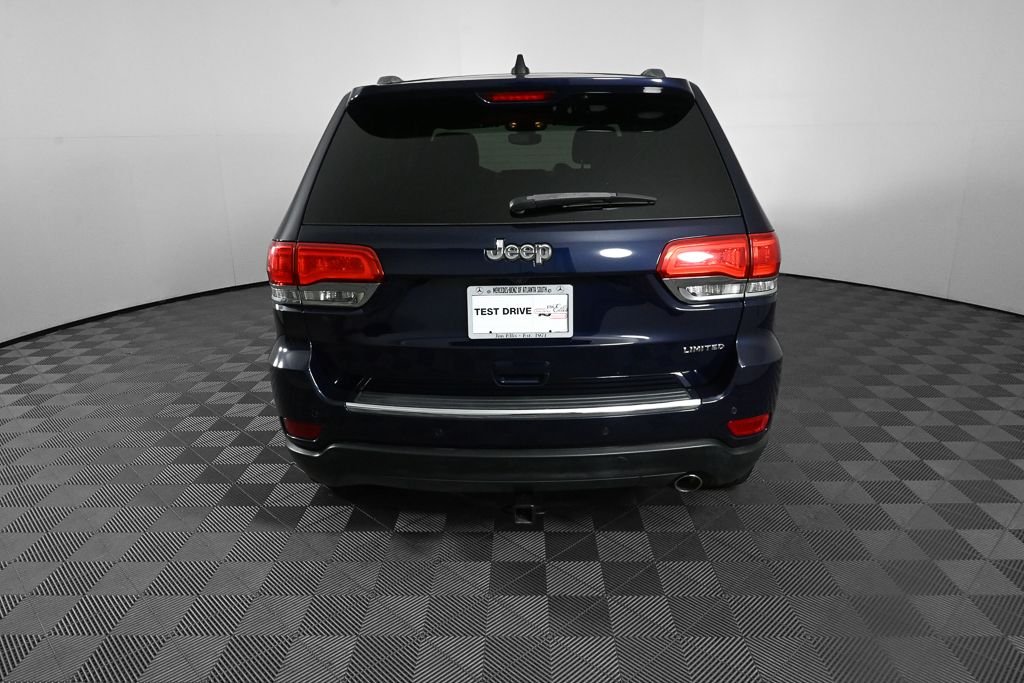 Used 2018 Blue Jeep Limited image 27