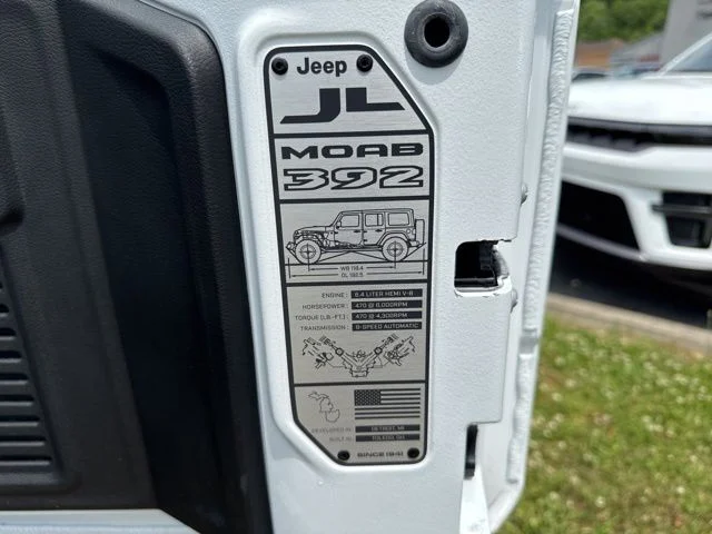 New 2026 White Jeep Moab 392 image 26