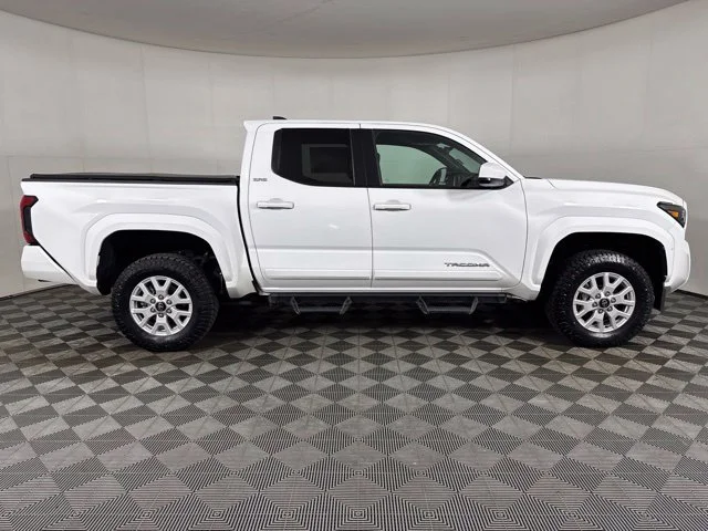 Certified Used 2025 Ice Toyota SR5 image 2