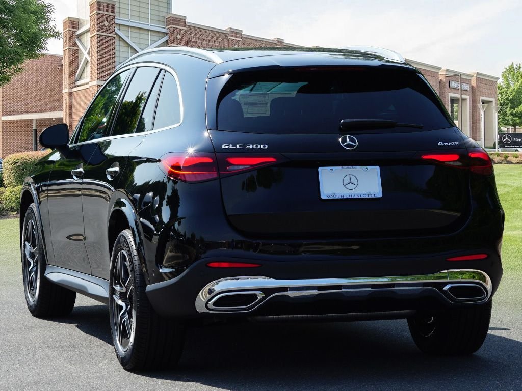 New 2026 Black Mercedes-Benz GLC 300 image 7