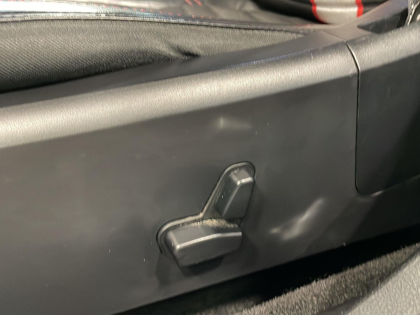 Used 2013 Black Dodge R/T image 20