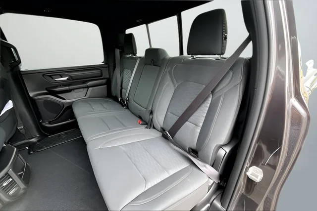 New 2026 Granite Crystal Metallic Clear-Coat Exterior Paint RAM Express image 17