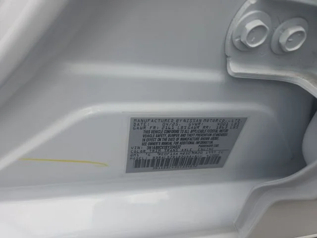 Used 2025 White Nissan SV image 25