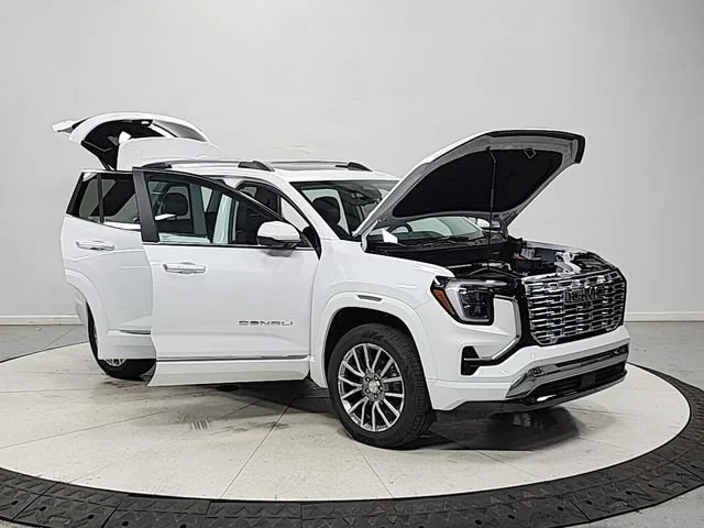 2026 GMC Terrain Denali - Photo 9