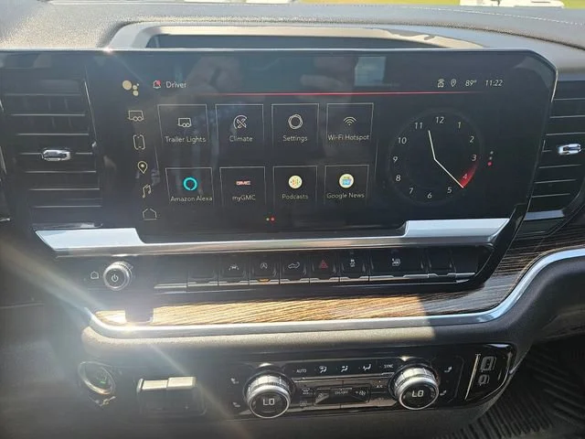 Used 2023 Summit White GMC Elevation image 18