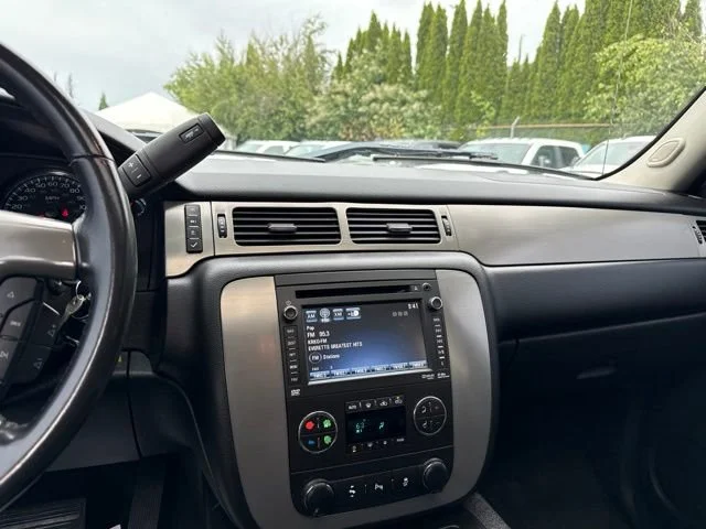 Used 2013 Summit White Chevrolet LTZ image 20