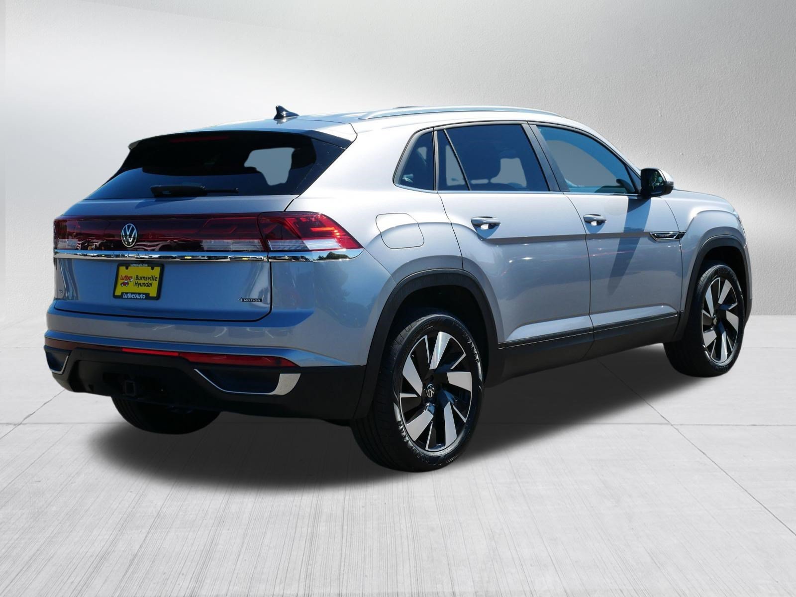 2024 Volkswagen Atlas Cross Sport SE w/Tech - Photo 7
