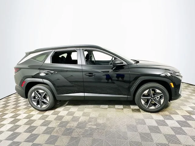 New 2026 Hyundai TUCSON SEL
