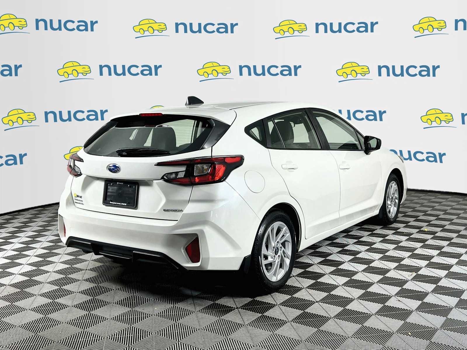 Used 2024 Crystal White Pearl Subaru  image 7