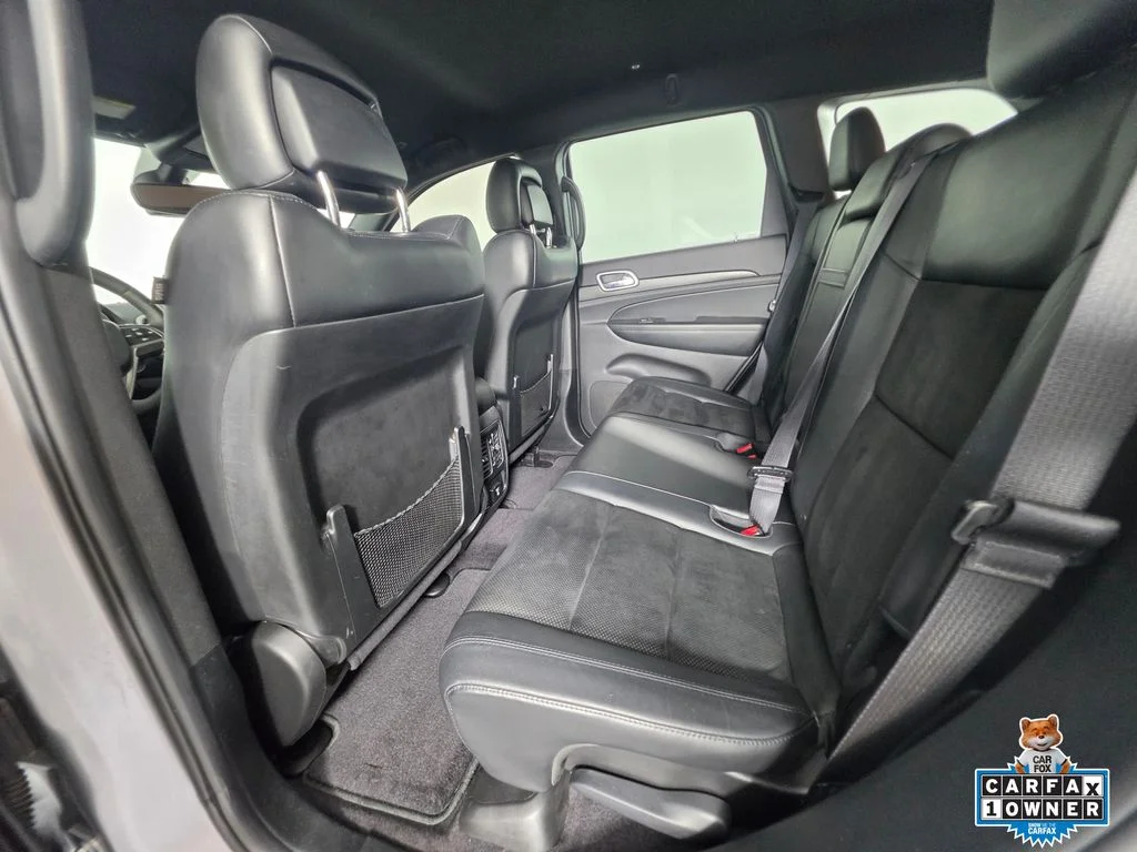 Used 2017 Silver Jeep Altitude image 18