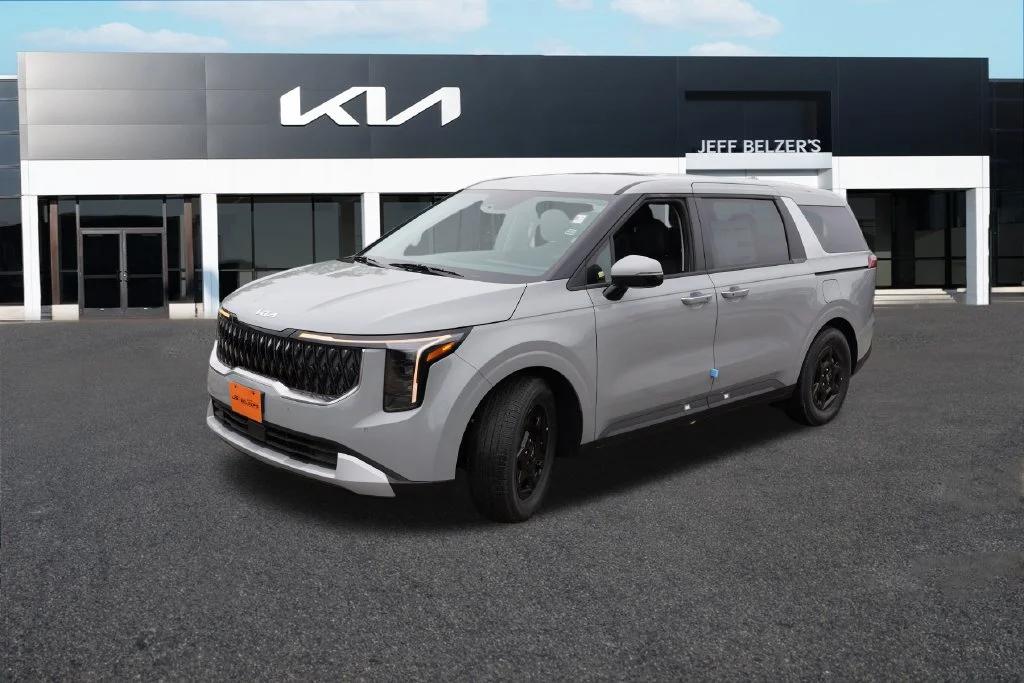 New 2027 Ceramic Silver Kia LXS image 7