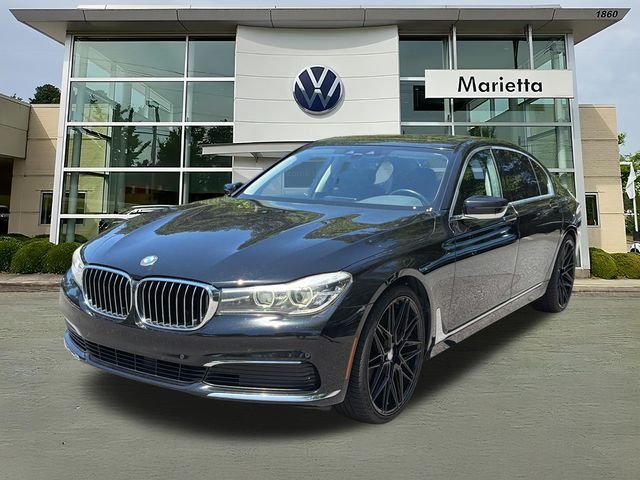 Used 2019 Black BMW 740i image 1