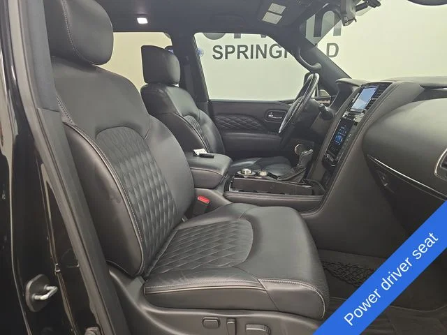 Used 2021 Mineral Black INFINITI Sensory image 9