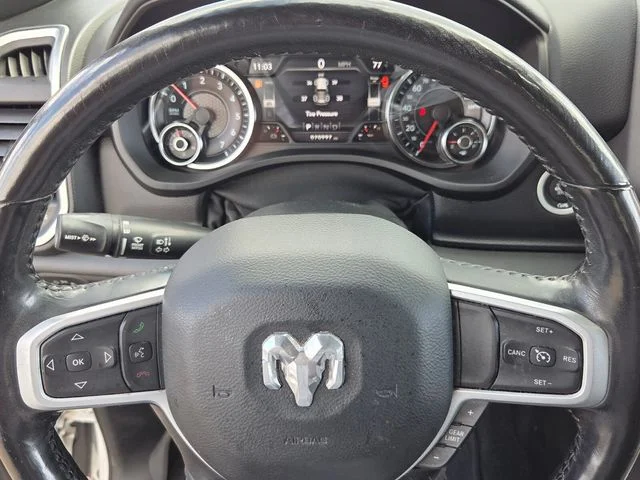 Used 2021 White Ram Big Horn/Lone Star image 21