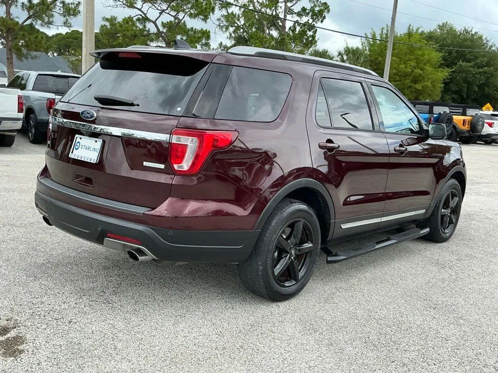 Used 2018 Red Ford XLT image 15
