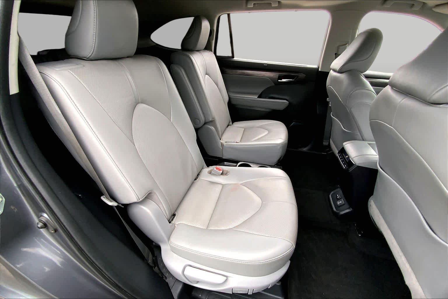 Used 2020 Magnetic Gray Metallic Toyota Limited image 19
