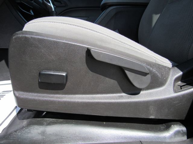 Used 2022 Summit White Chevrolet WT image 14