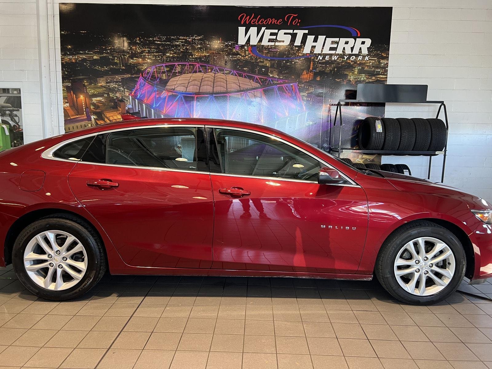Used 2017 Cajun Red Tintcoat Chevrolet LT image 7
