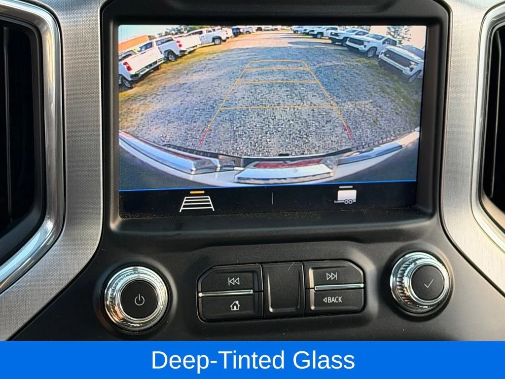Used 2023 SUMMIT WHITE GMC SLE image 29