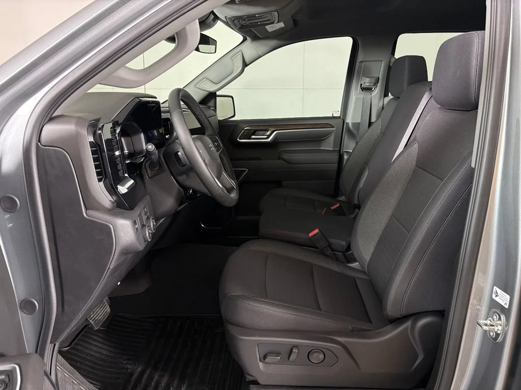 New 2026 Sterling Gray Metallic Chevrolet RST image 18